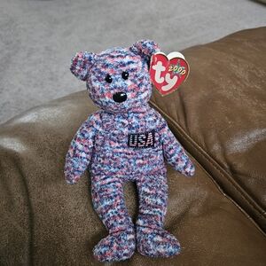 2000 Ty Multicolor USA Bear Plush. With Tag.